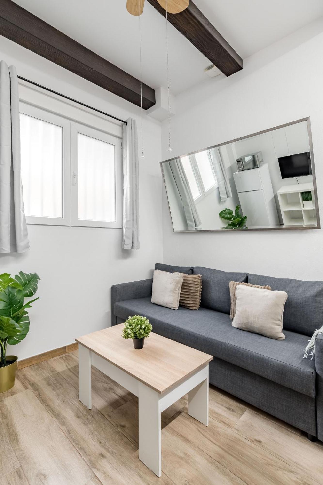 Charming San Isidro Apartment Madrid Exterior photo